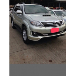 ชุดแต่งรอบคัน สเกิร์ต ครอบบันไดข้าง สปอยเลอร์ กันกระแทกประตู โตโยต้า FORTUNER VIGO CHAMP  2011  