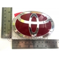 logo ตราโตโยต้า พื้นแดง Toyota red Size:8x13CM