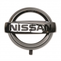 logo Nissan ติด Almera หน้ากระจัง